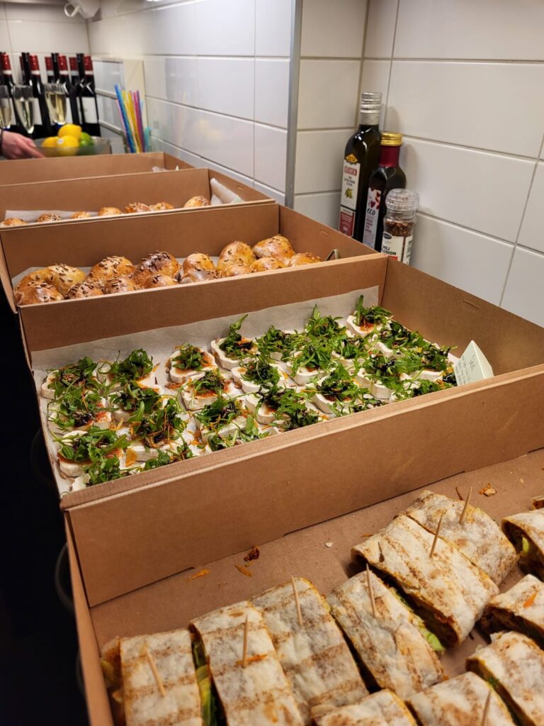 ebc8ab55-4411-44eb-8caf-e40343135fd6